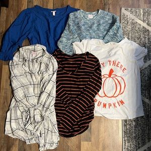 Maternity clothes bundle